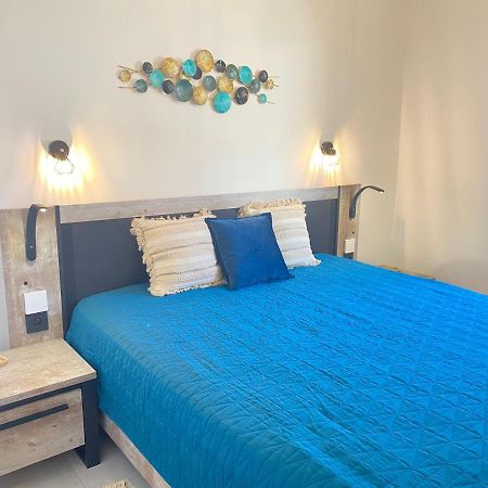 Somptueux Appartement Renove En Bord De Mer Six-Fours-les-Plages Zewnętrze zdjęcie